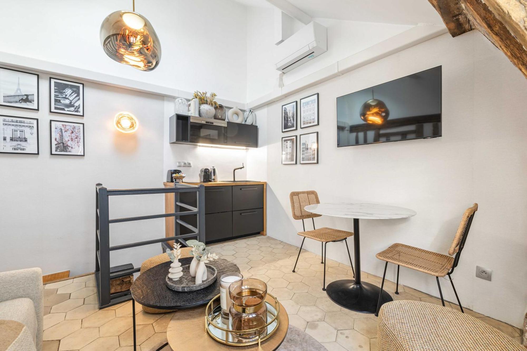 Ultra Central Historical Parisian Flat - Louvre Dış mekan fotoğraf